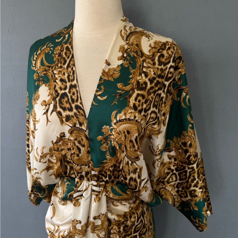 Sam & Lili Paris Resort Kimono Wrap Dress Baroque Leopard Green - Picture 11 of 12